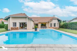  Maison  vendre 6 pices 203 m