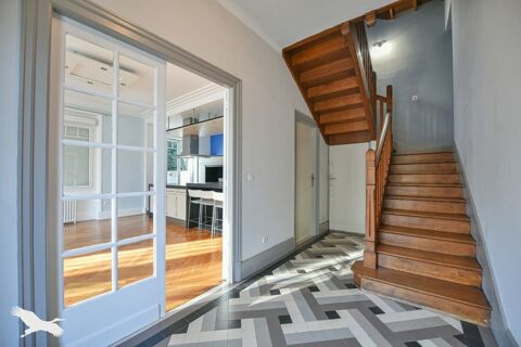  Maison  vendre 8 pices 190 m