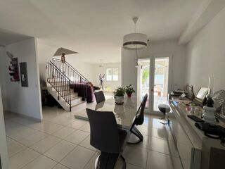  Maison � vendre 4 pi�ces 99 m�