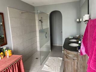  Maison  vendre 6 pices 268 m