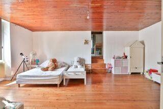  Maison � vendre 4 pi�ces 168 m�