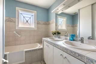  Maison  vendre 4 pices 102 m