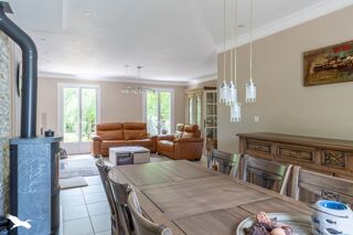  Maison  vendre 5 pices 131 m