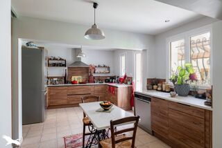  Maison  vendre 9 pices 218 m