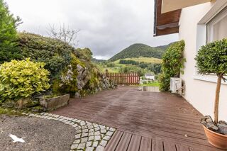  Maison  vendre 8 pices 207 m