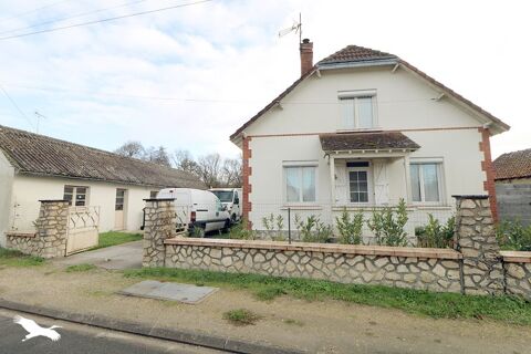   Maison de bourg de 4 pices principales Maison - 4 pice(s) - 102 m