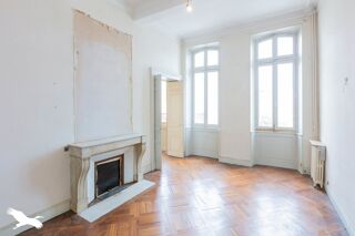  Maison  vendre 11 pices 346 m