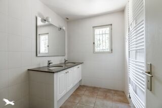  Maison  vendre 5 pices 191 m