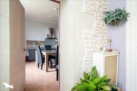   Maison en pierre de 6 pices principales Maison - 6 pice(s) - 180 m