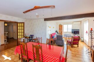  Maison  vendre 7 pices 175 m