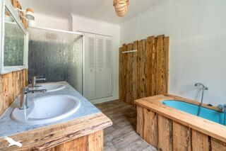  Maison � vendre 7 pi�ces 219 m�