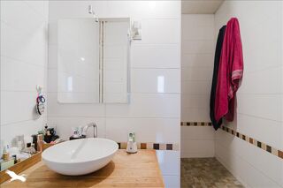  Appartement  vendre 4 pices 79 m