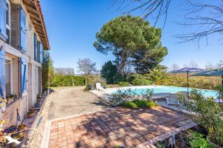  Maison  vendre 11 pices 261 m