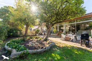  Maison  vendre 8 pices 209 m