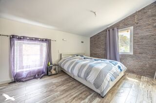  Maison  vendre 6 pices 220 m