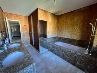  Maison  vendre 6 pices 192 m