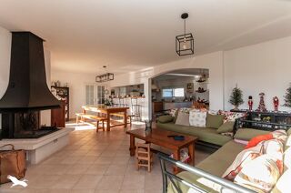  Maison  vendre 6 pices 176 m