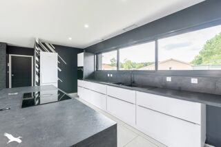  Maison  vendre 5 pices 143 m