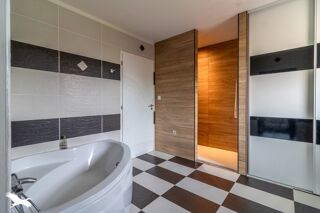  Maison  vendre 5 pices 133 m