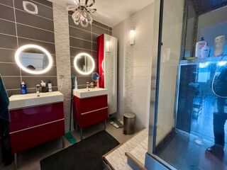  Appartement  vendre 2 pices 62 m