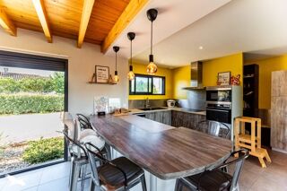  Maison  vendre 5 pices 189 m