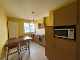  Appartement  vendre 4 pices 81 m