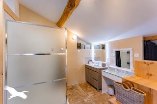  Maison � vendre 8 pi�ces 234 m�