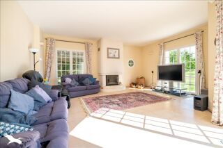  Maison  vendre 10 pices 340 m