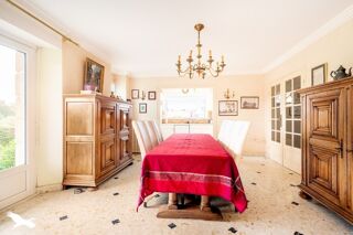  Maison  vendre 9 pices 213 m