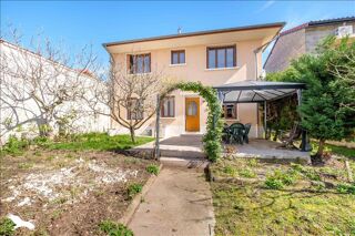  Maison  vendre 6 pices 138 m