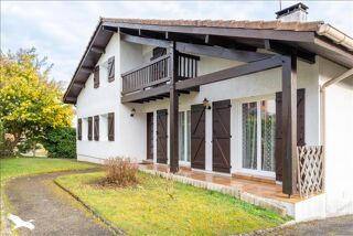  Maison  vendre 7 pices 179 m