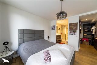  Maison  vendre 7 pices 243 m