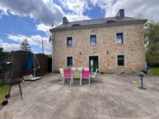  Maison  vendre 7 pices 221 m