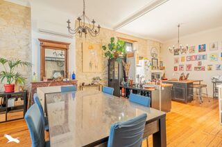  Maison  vendre 6 pices 240 m