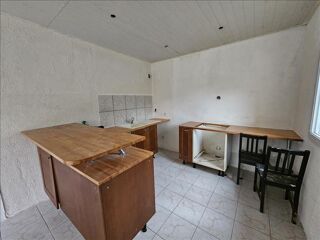  Maison  vendre 2 pices 83 m