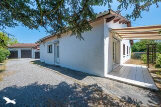  Maison  vendre 8 pices 161 m