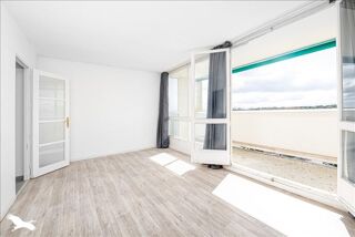  Appartement  vendre 4 pices 77 m