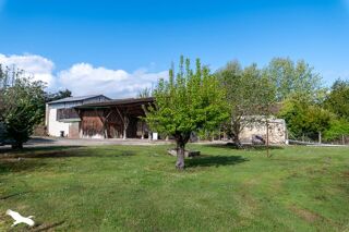  Maison  vendre 4 pices 166 m