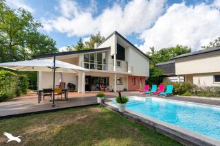  Maison  vendre 8 pices 217 m