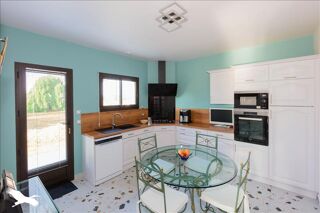  Maison  vendre 7 pices 224 m