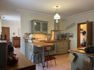  Maison  vendre 10 pices 268 m