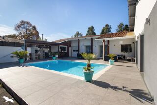  Maison  vendre 7 pices 205 m