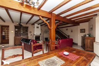  Maison  vendre 7 pices 220 m