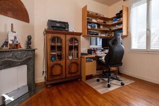  Maison  vendre 9 pices 150 m