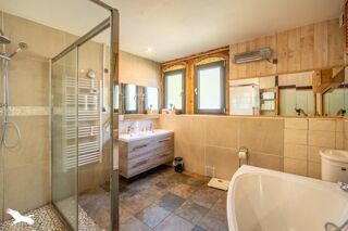  Maison � vendre 8 pi�ces 320 m�