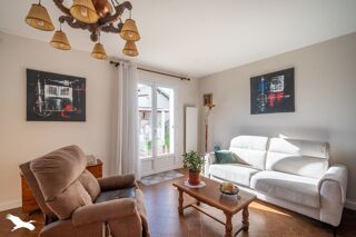  Maison  vendre 7 pices 165 m