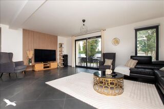  Maison  vendre 6 pices 160 m