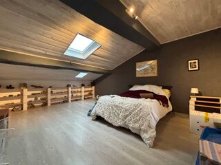  Maison  vendre 6 pices 185 m