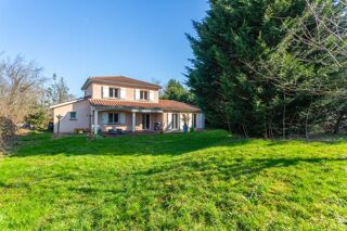  Maison  vendre 6 pices 135 m