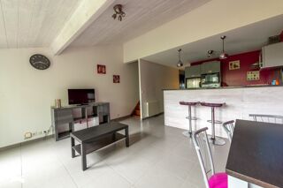  Maison  vendre 4 pices 75 m